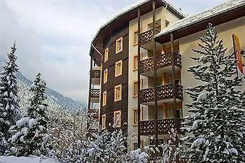 Pierre & Le Chamois Blanc Chamonix