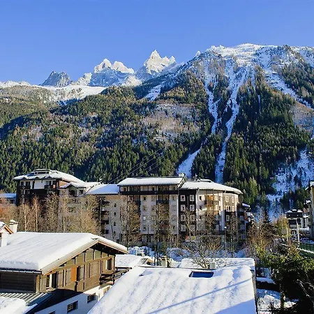 Pierre & Le Chamois Blanc アパートホテル