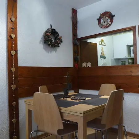 Pierre & Le Chamois Blanc Apartmanhotel