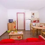 Pierre & Le Chamois Blanc Lägenhetshotell 3*
