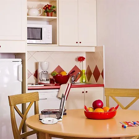 Lejlighedshotel Pierre & Le Chamois Blanc 3*