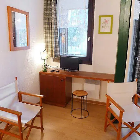 Pierre & Le Chamois Blanc