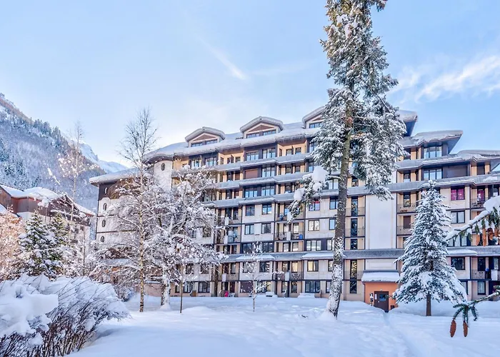 Pierre & Le Chamois Blanc