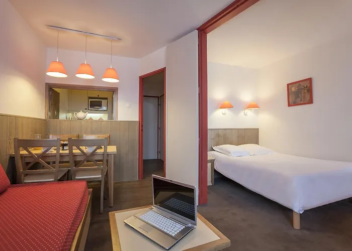 Pierre & Le Chamois Blanc 霞慕尼