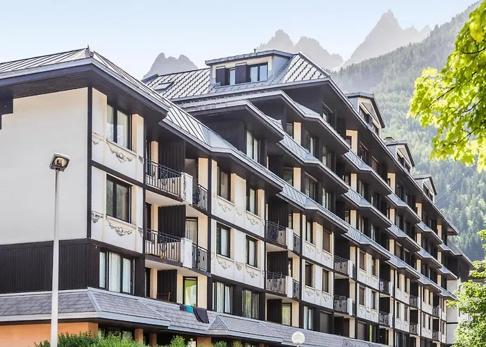 Pierre & Le Chamois Blanc Aparthotel